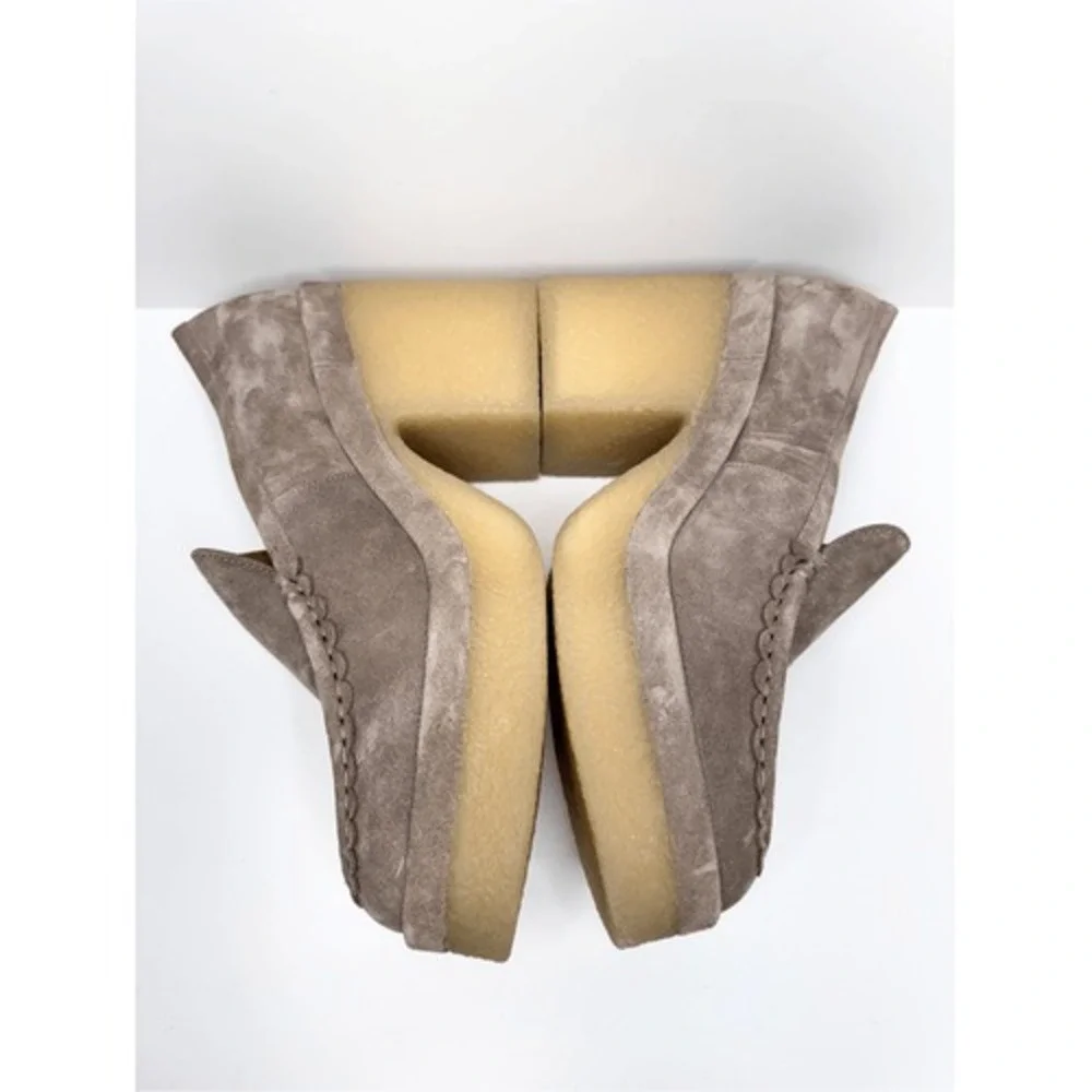 Marc Fisher Suede Leather Platform Loafers Taupe Grey Scalloped Trim 10M